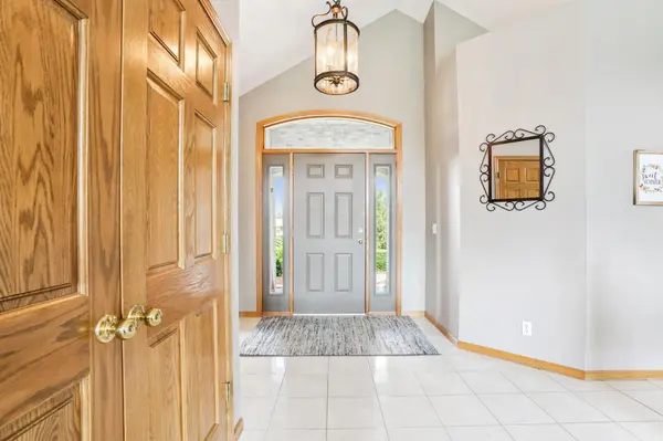 12421 24th ST N, Lake Elmo, MN 55042