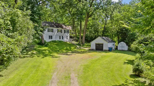413 Sunnyvale LN, Minnetonka, MN 55305