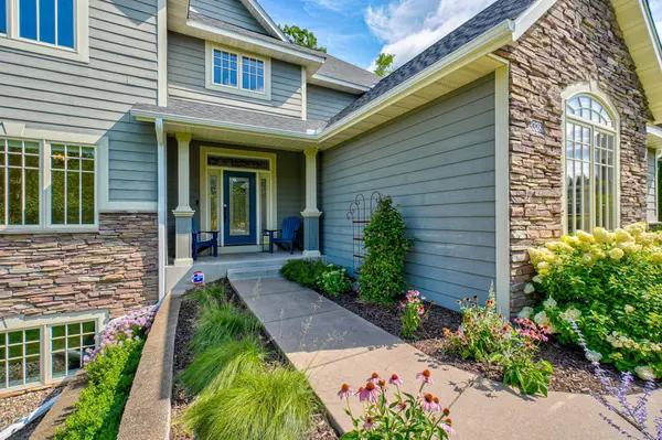 3328 Anric DR, Eau Claire, WI 54701