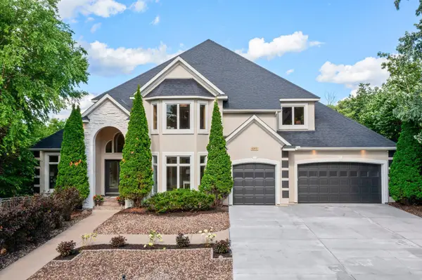 6305 Mcintyre PT,  Edina,  MN 55439