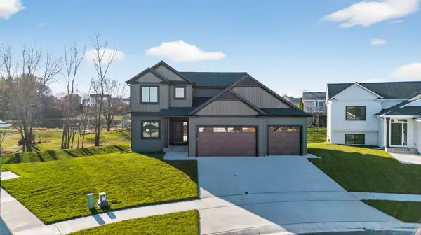 6111 Cody LN NW, Rochester, MN 55901