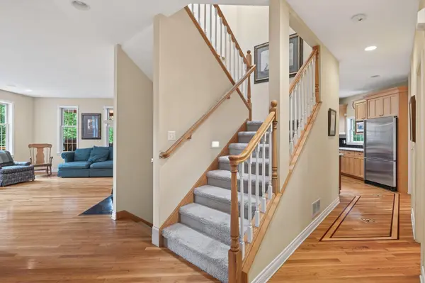 15312 Mckenzie BLVD, Minnetonka, MN 55345
