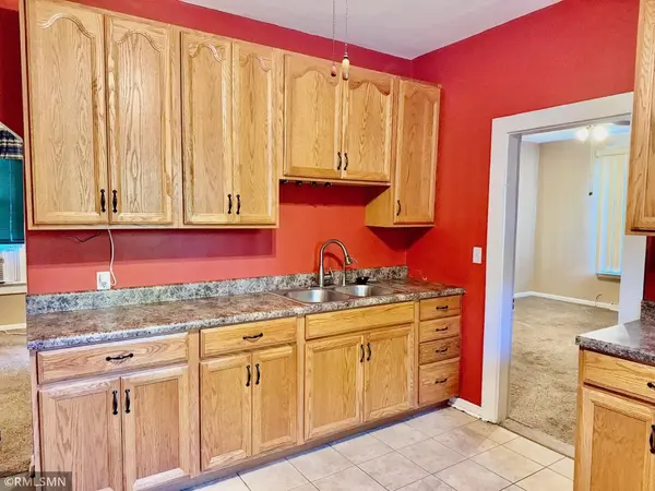 613 Maine AVE, Adrian, MN 56110