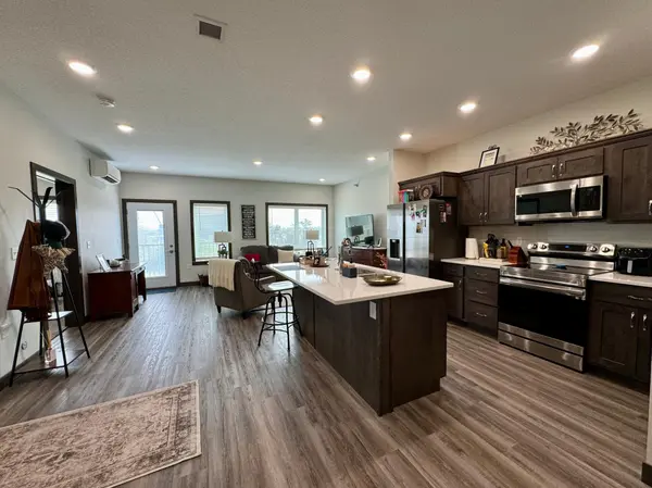 715 Lake Shore DR NE #209, Bemidji, MN 56601