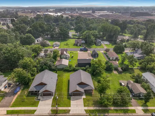 615 S Wisconsin AVE, Rice Lake, WI 54868