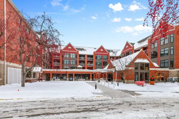 500 County Road B W #309,  Roseville,  MN 55113