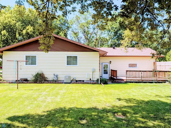 204 SE 5th ST SE, Barnesville, MN 56514