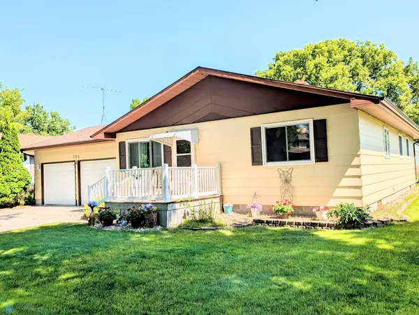 204 SE 5th ST SE, Barnesville, MN 56514