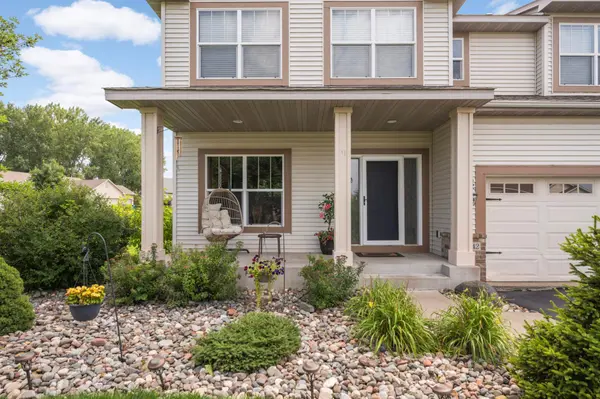 20742 Fury CT, Lakeville, MN 55044