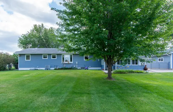 205 Prairie AVE NE, Staples, MN 56479