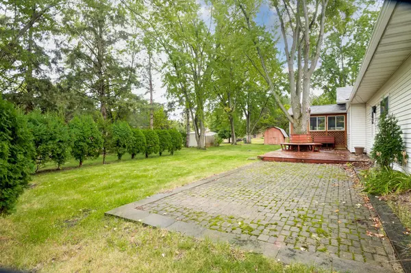442 Aberdeen DR, Waite Park, MN 56387