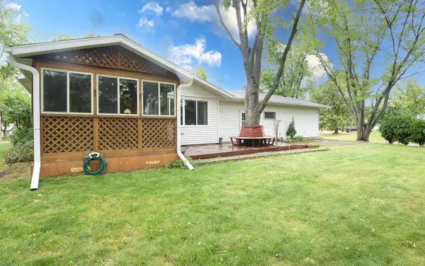 442 Aberdeen DR, Waite Park, MN 56387