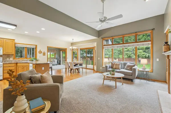 307 Lincoln DR SE, Saint Michael, MN 55376