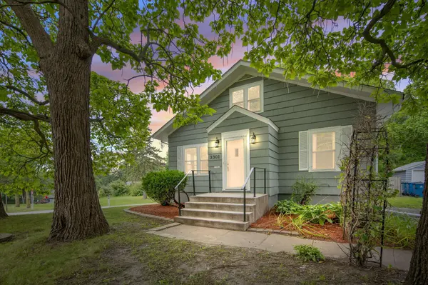 3301 Beard AVE N, Robbinsdale, MN 55422