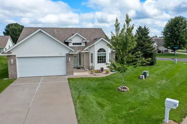 258 25th LN SE, Cambridge, MN 55008