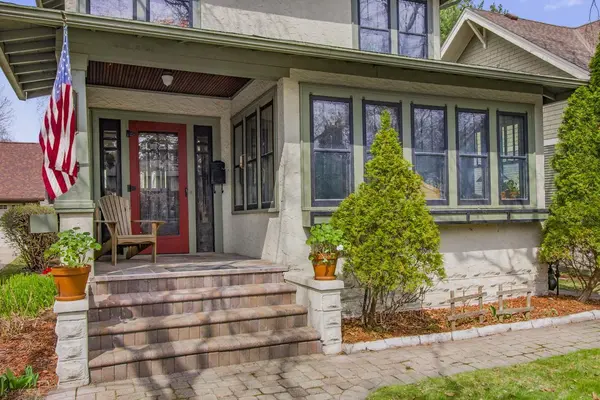 1327 Fairmount AVE, Saint Paul, MN 55105