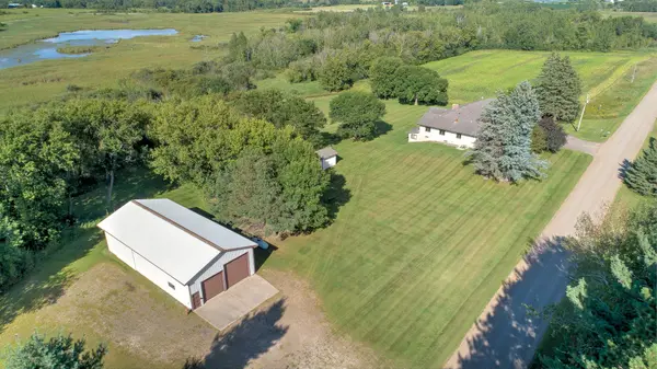 2993 361st AVE NE, Cambridge, MN 55008