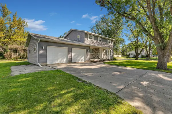 706 7th AVE NW, Clara City, MN 56222