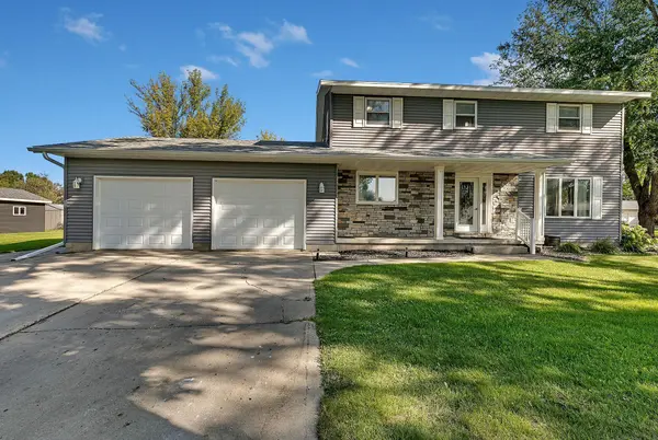706 7th AVE NW, Clara City, MN 56222