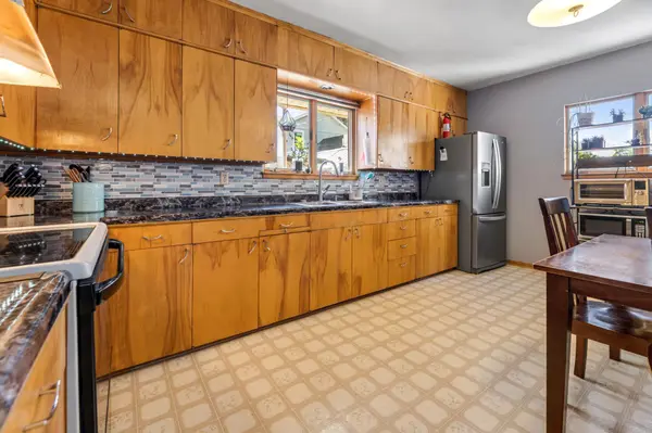 511 W King ST, Winona, MN 55987
