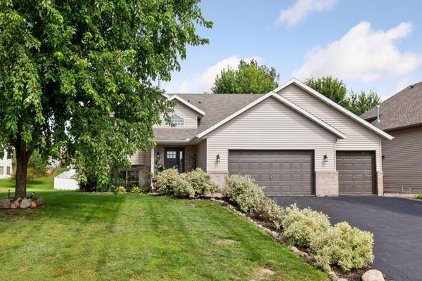 2403 Buffalo Ridge DR, Buffalo, MN 55313