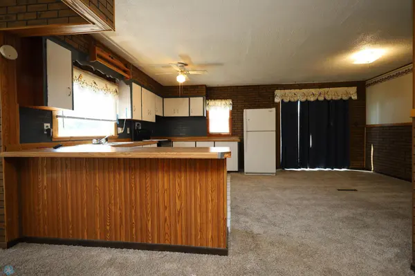 403 Pacific AVE, Buxton, ND 58218