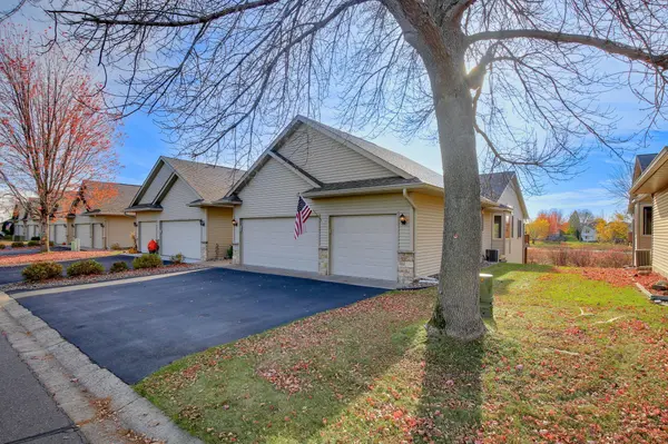 5585 129th DR N,  Hugo,  MN 55038