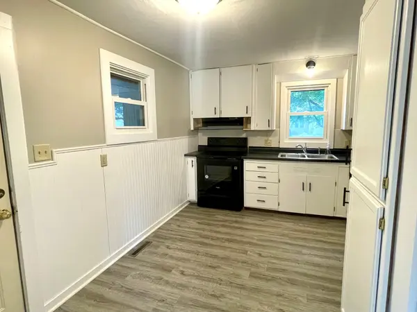844 N Broadway ST, Menomonie, WI 54751