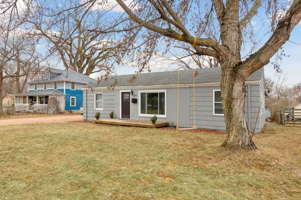 528 Shakopee AVE E, Shakopee, MN 55379