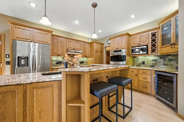 10684 Alameda AVE, Inver Grove Heights, MN 55077