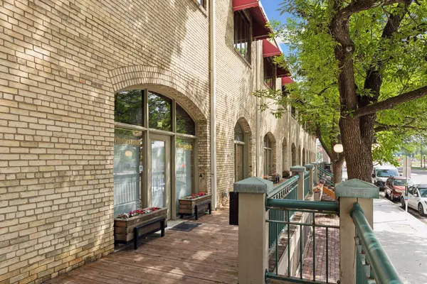 357 Kellogg BLVD E #8, Saint Paul, MN 55101