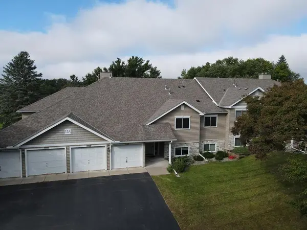 14435 Fairway DR, Eden Prairie, MN 55344