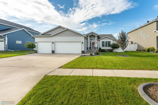 713 23RD AVE W, West Fargo, ND 58078