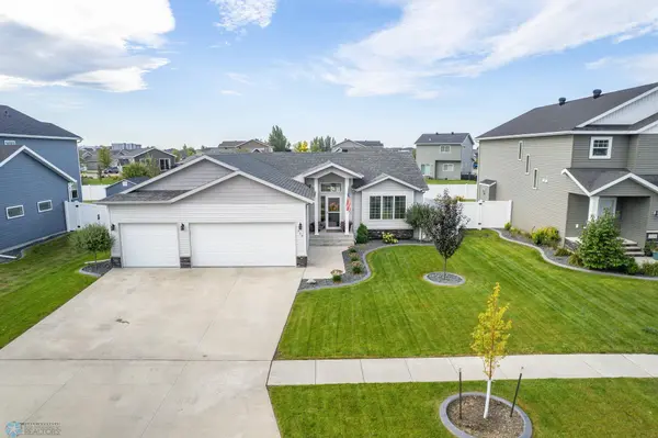 713 23RD AVE W, West Fargo, ND 58078