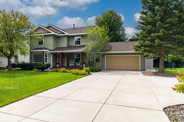 1076 Bonnieview CIR, Woodbury, MN 55129