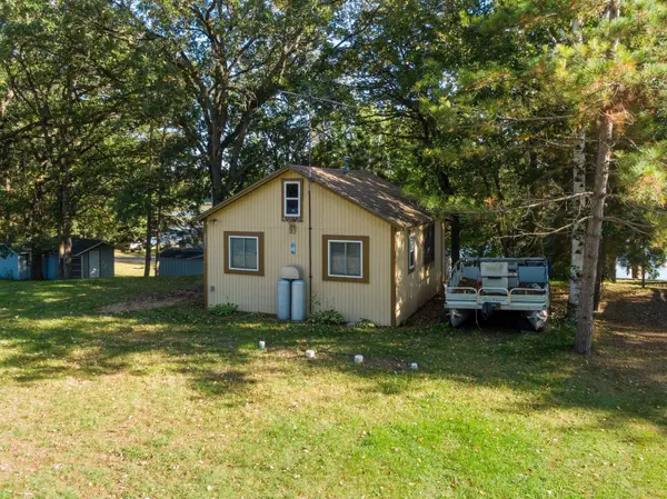 21488 Big Lake RD, Richmond, MN 56368