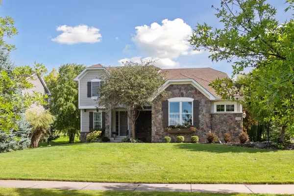 1732 Carriage DR, Victoria, MN 55386