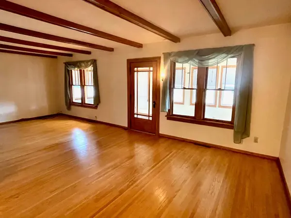 2003 S Broadway ST, Menomonie, WI 54751