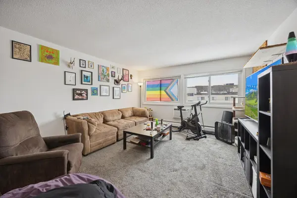 2616 Harriet AVE #312, Minneapolis, MN 55408