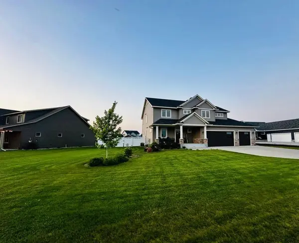 2011 Sandstone LOOP N, Sartell, MN 56377