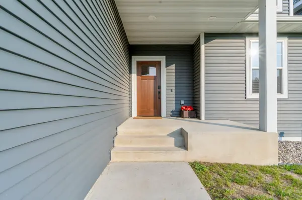 1985 Rosewood LN SE, Alexandria, MN 56308