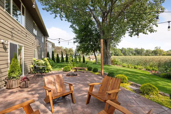 8009 Garfield ST NE, Spring Lake Park, MN 55432