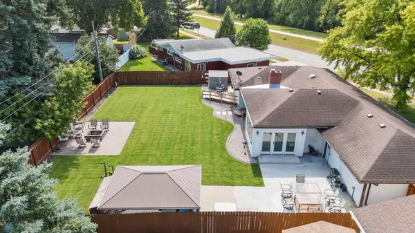 2212 5th ST S, Moorhead, MN 56560