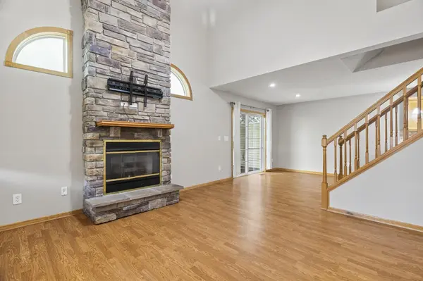 9245 Troon CT, Woodbury, MN 55125