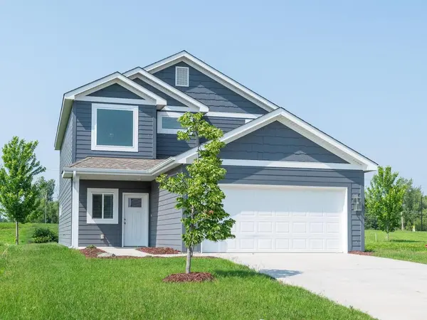 1117 Dorthy LN, Elko New Market, MN 55054