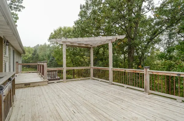 3821 181st AVE NW, Cedar, MN 55011