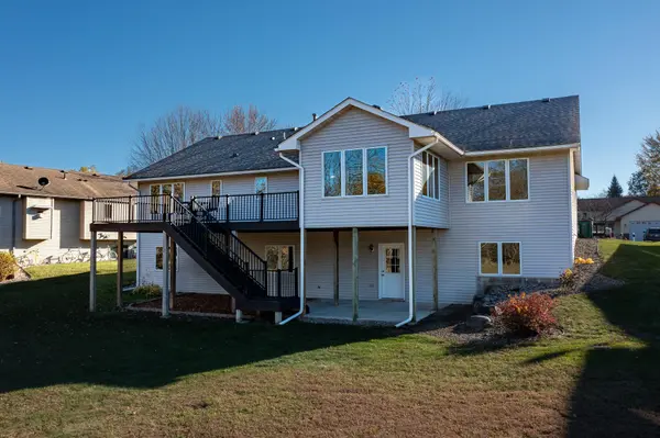 714 E Beaver ST, Belle Plaine, MN 56011