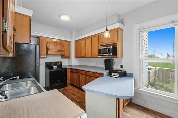 137 N Oak ST, Ellsworth, WI 54011