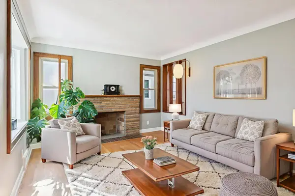 1405 Schletti ST, Saint Paul, MN 55117
