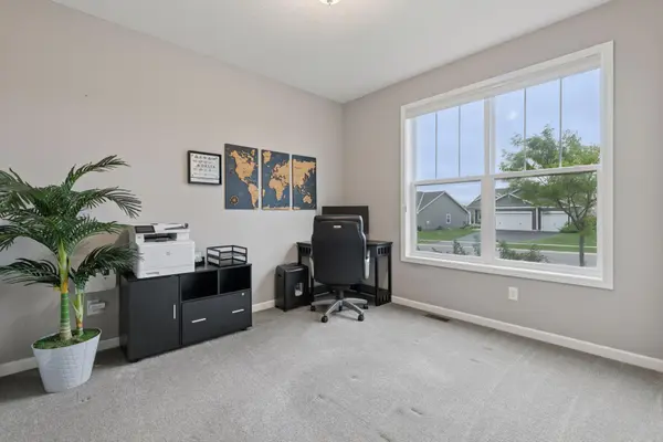 20887 Glade AVE, Lakeville, MN 55044